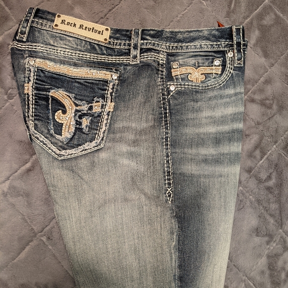 ROCK REVIVAL Nancy 34" Inseam - Picture 6 of 8